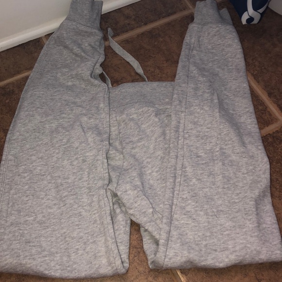 Joggers - Picture 2 of 2
